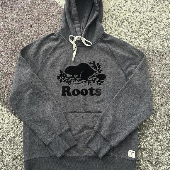 Roots Beaver Logo Hoodie – Charcoal Heather Fleece - Picture 1 of 7
